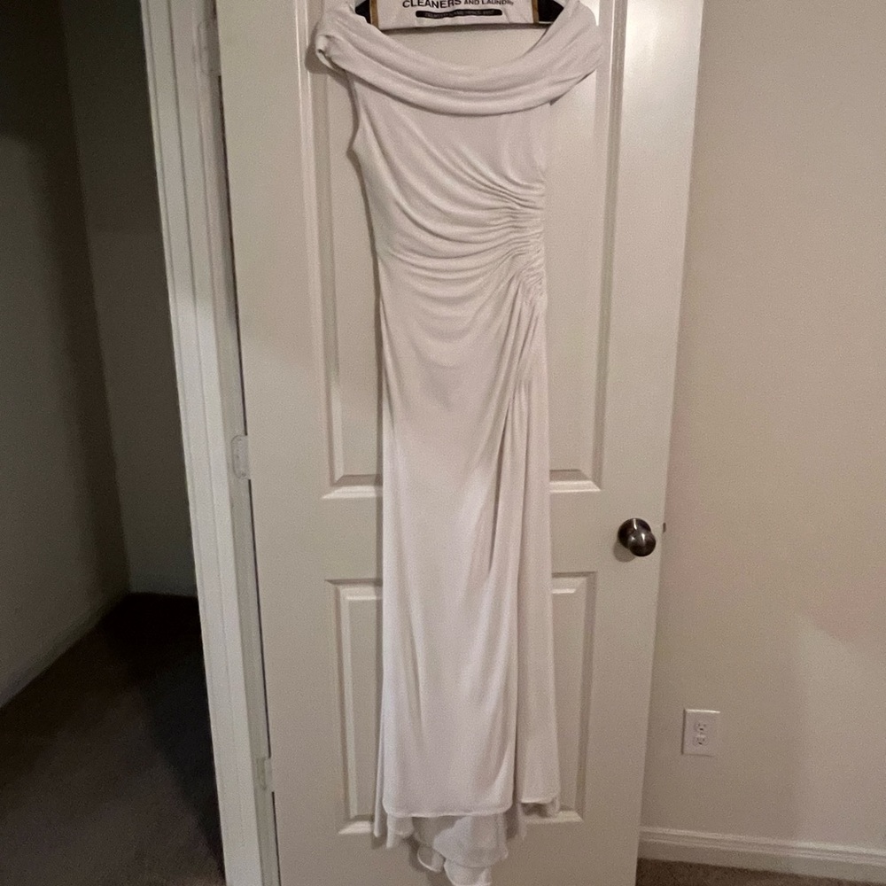 White Mac Duggal